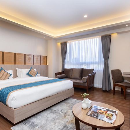 Shuvatara Suites & Spa, Thamel Kathmandu Exteriör bild
