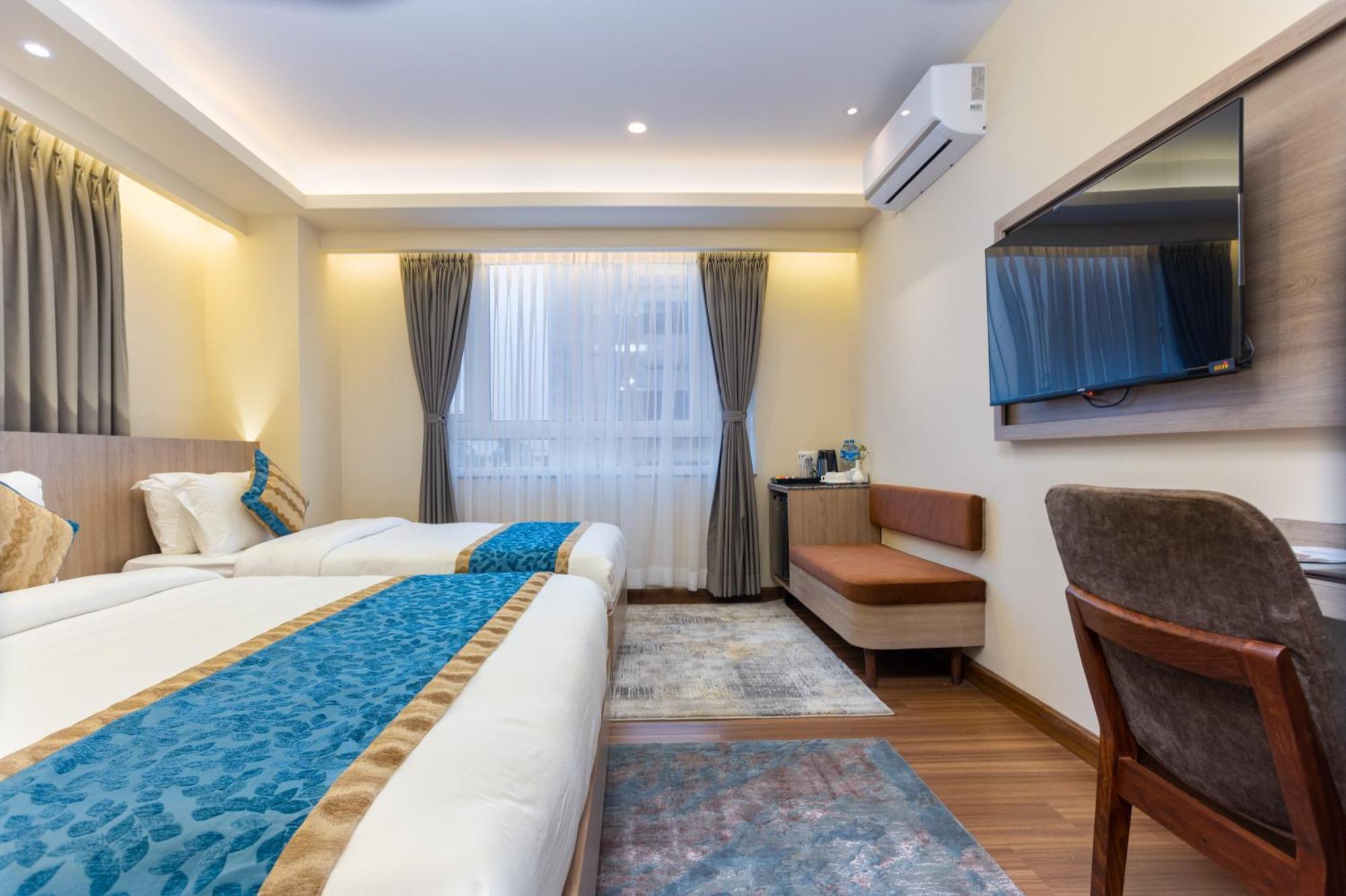 Shuvatara Suites & Spa, Thamel Kathmandu Exteriör bild