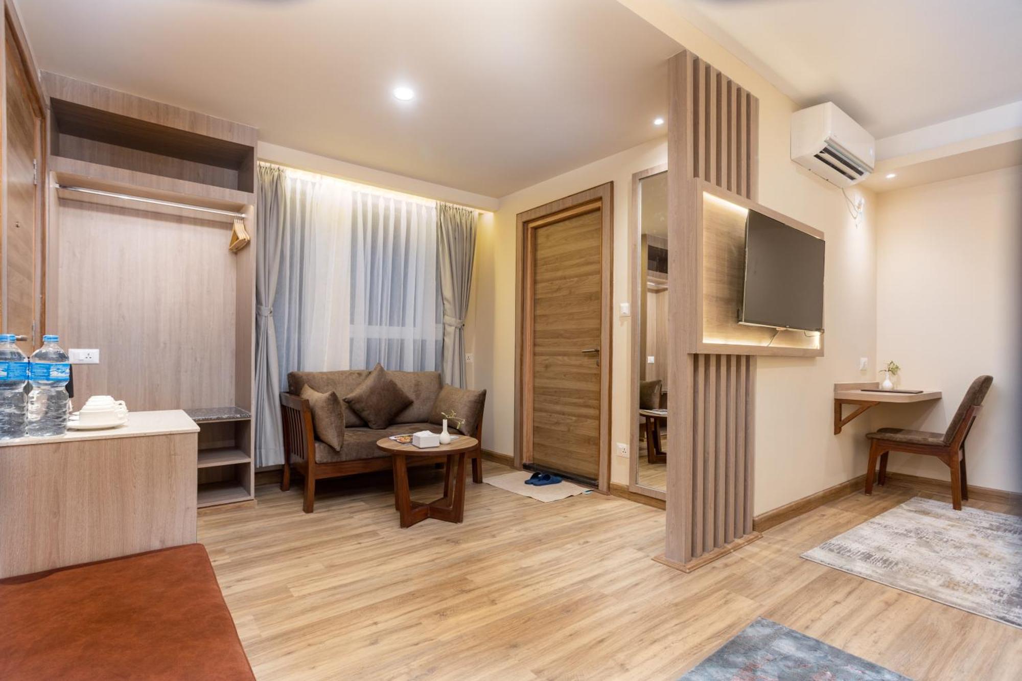 Shuvatara Suites & Spa, Thamel Kathmandu Exteriör bild