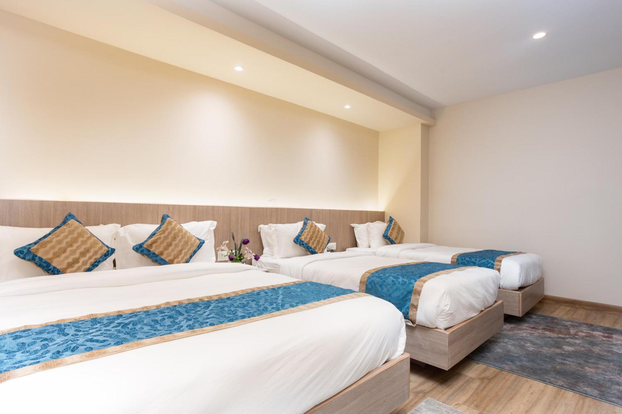 Shuvatara Suites & Spa, Thamel Kathmandu Exteriör bild