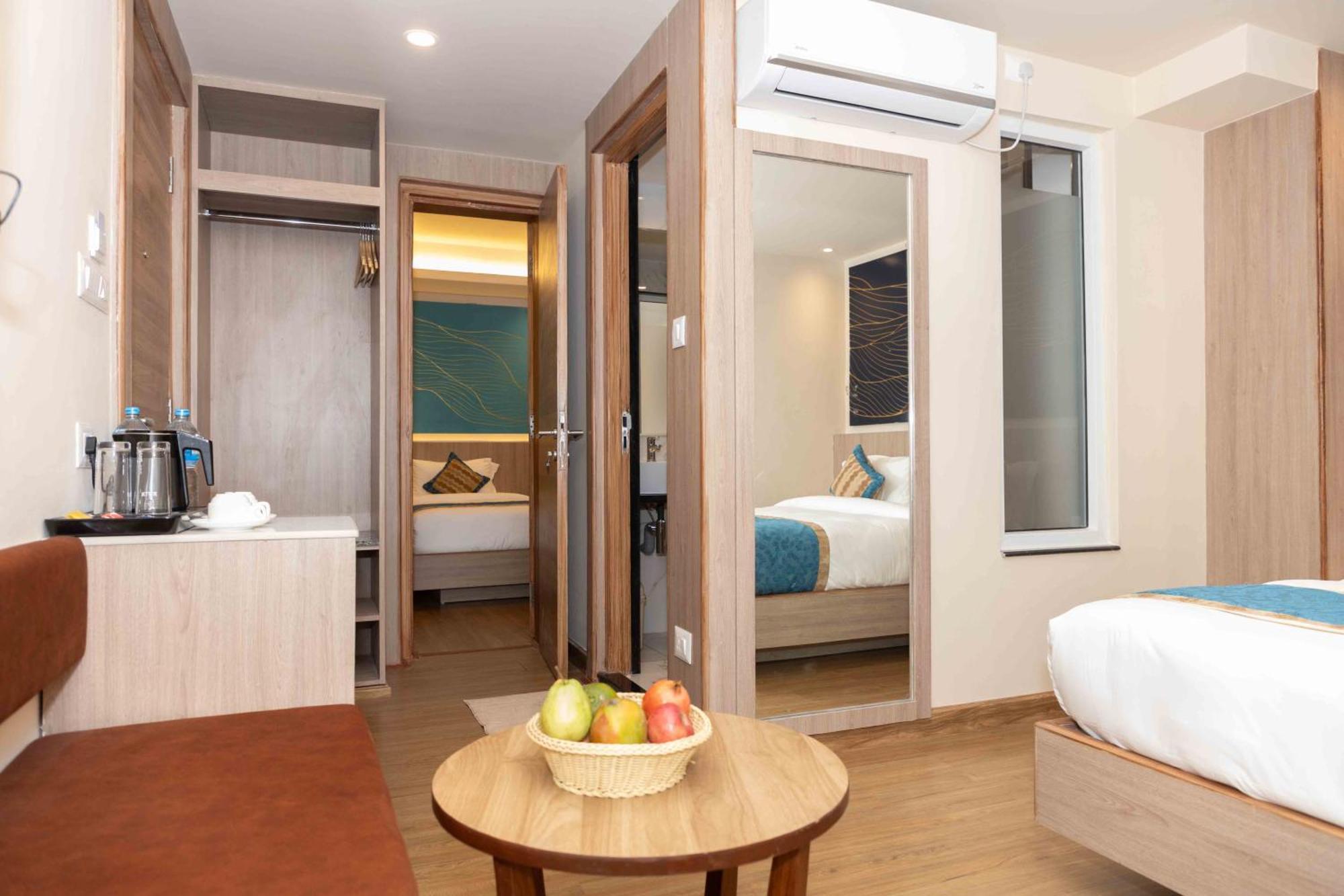 Shuvatara Suites & Spa, Thamel Kathmandu Exteriör bild