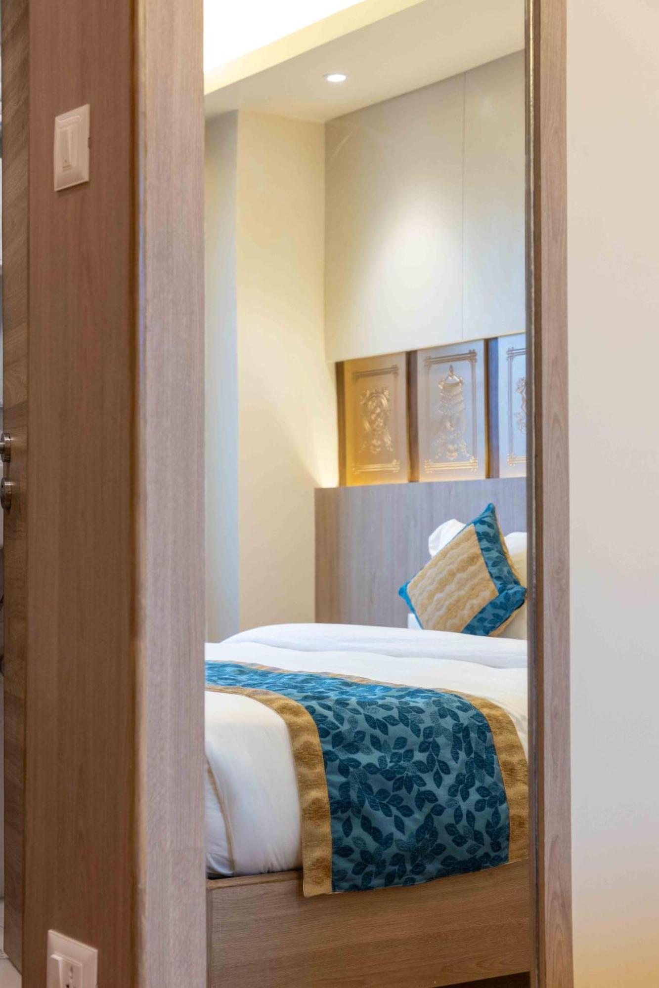 Shuvatara Suites & Spa, Thamel Kathmandu Exteriör bild